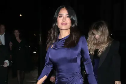 Salma Hayek’s bathroom mishap at the Beckham premiere you definitely missed